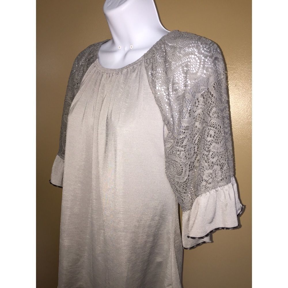 Win Win Size S/M Solid Lace Tunic - image 4